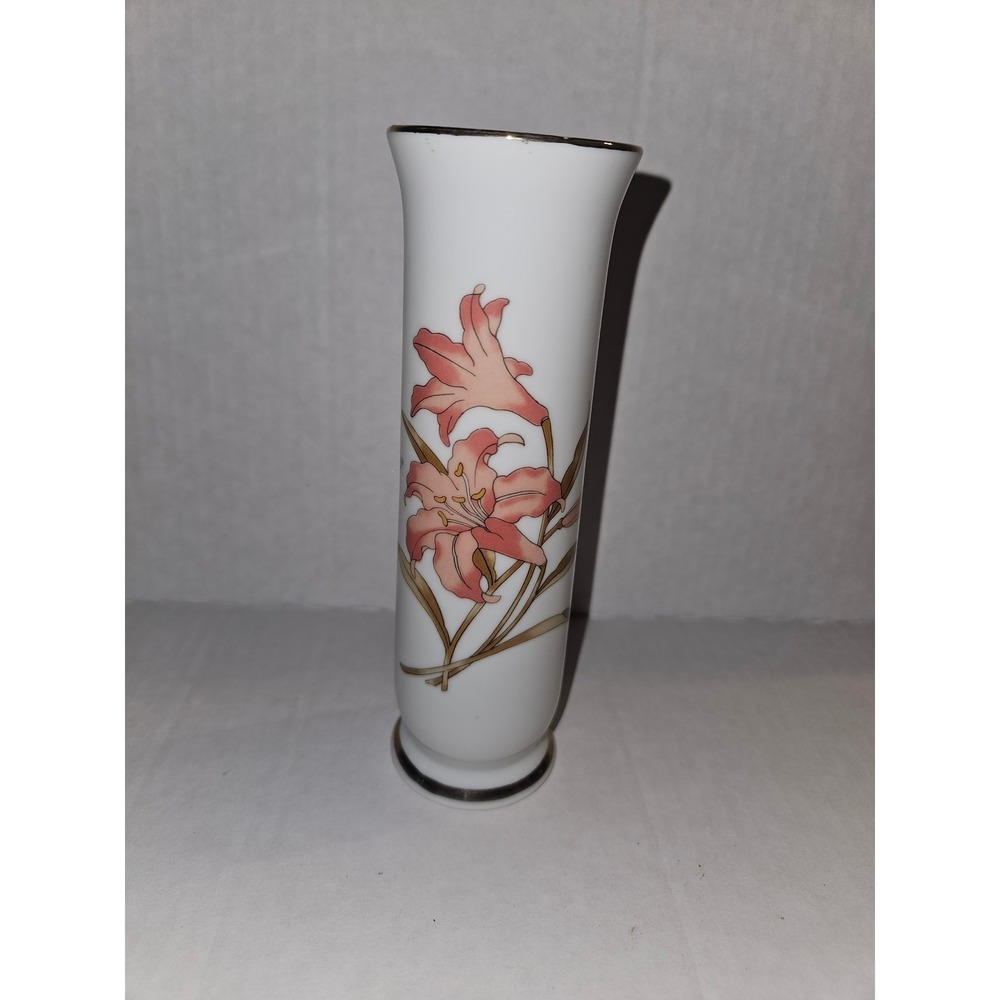 Floral Butterfly Vase White Porcelain Gold Trim Accent Decor 7" Tall